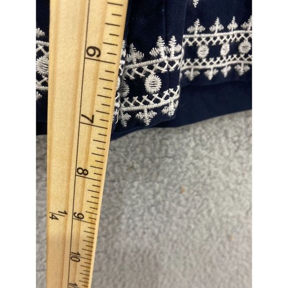 Ann Taylor loft womens shorts 6 blue geometric embroidered the riviera short - Picture 4 of 7